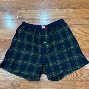 Tommy Hilfiger Plaid Boxer Shorts - size large